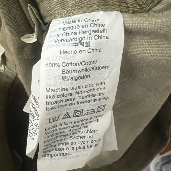 Madewell High-Rise Cargo Fatigue Pants with Jogger Bottom 27 - Picture 11 of 11